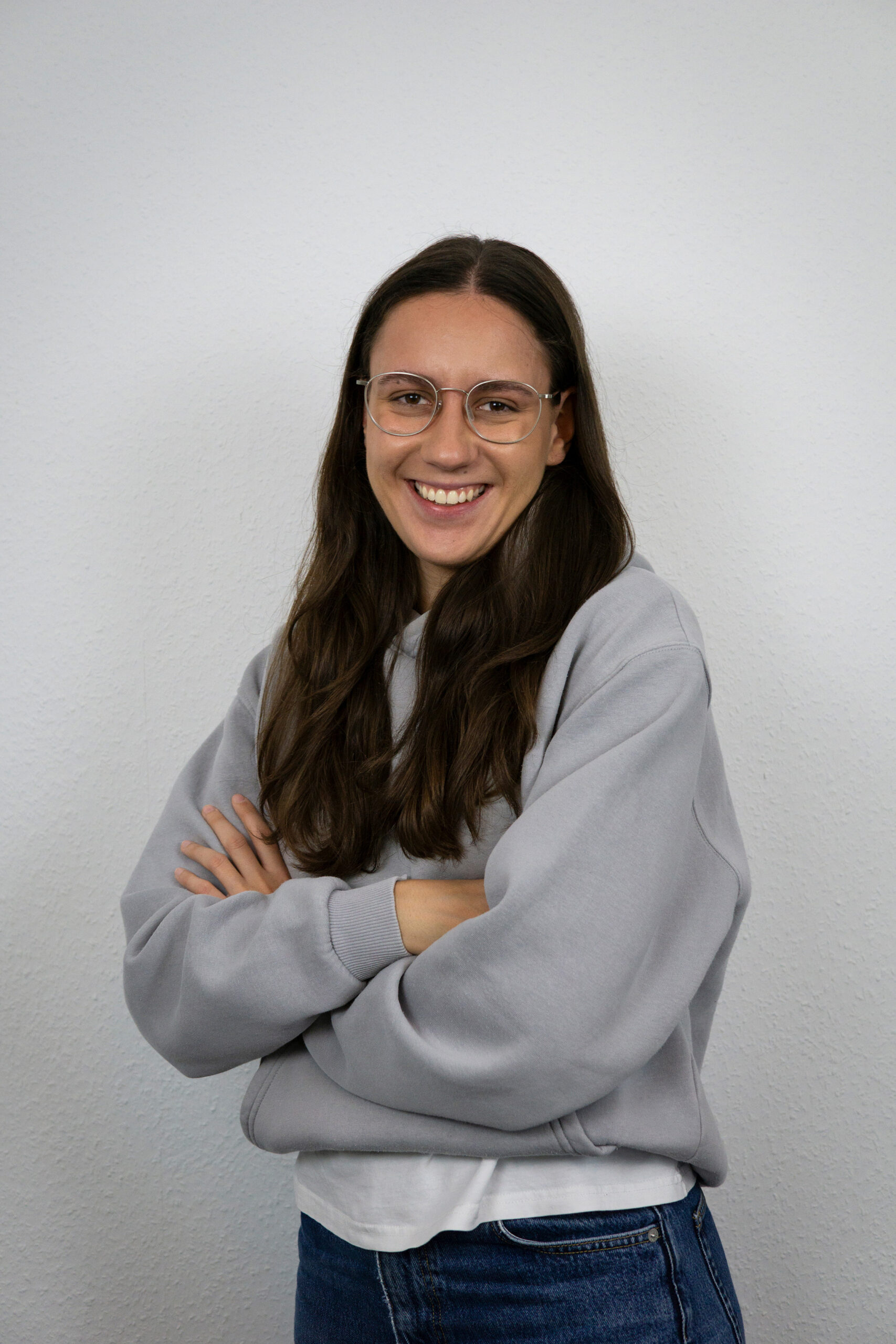 Porträt von Hebamme Laura Genschow, freiberufliche Hebamme in Oldenburg